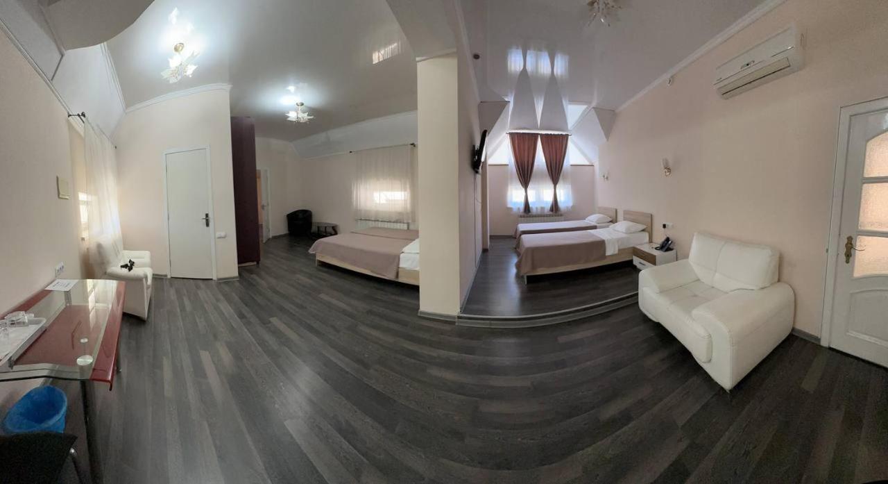 Star Rent Hotel 키시나우 외부 사진