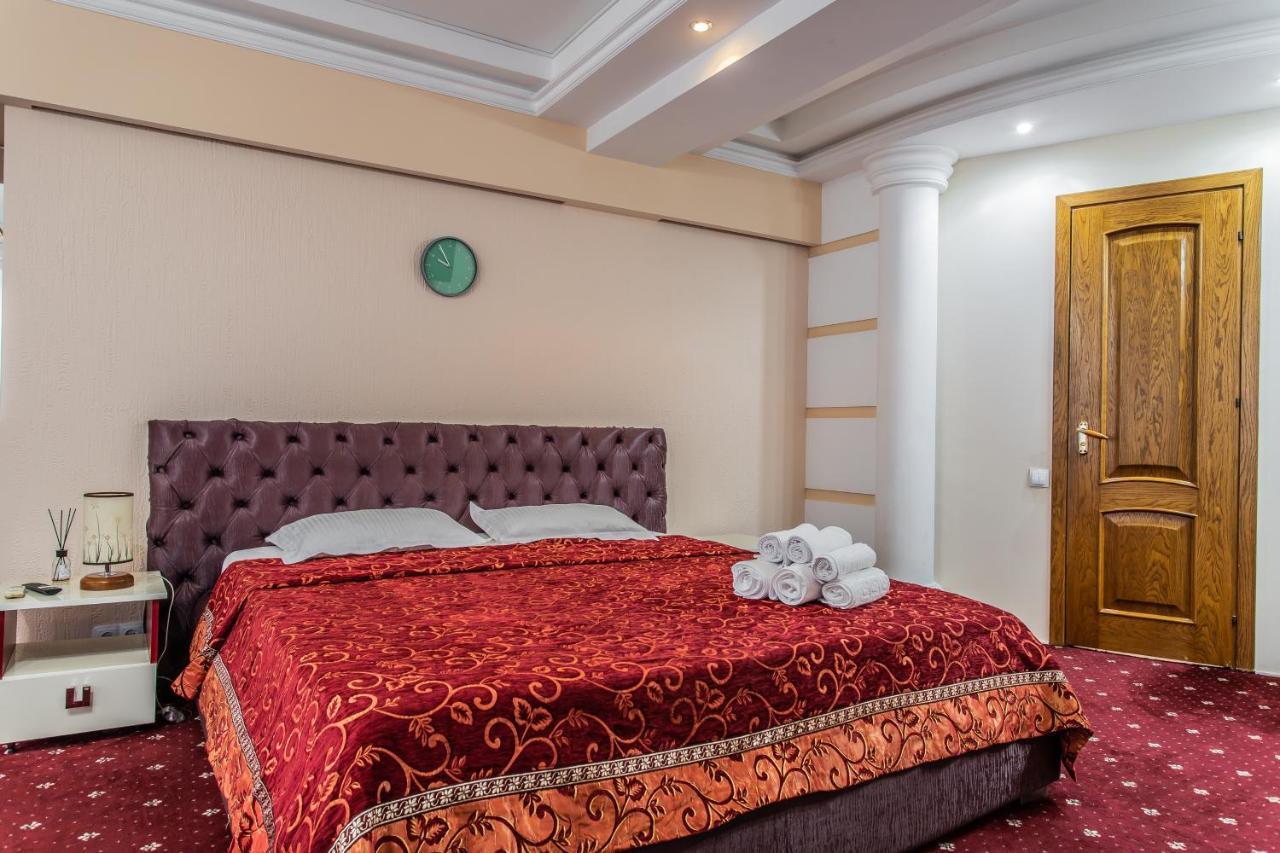 Star Rent Hotel 키시나우 외부 사진