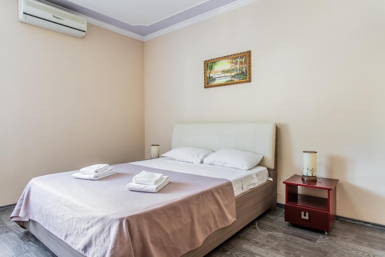 Star Rent Hotel 키시나우 외부 사진