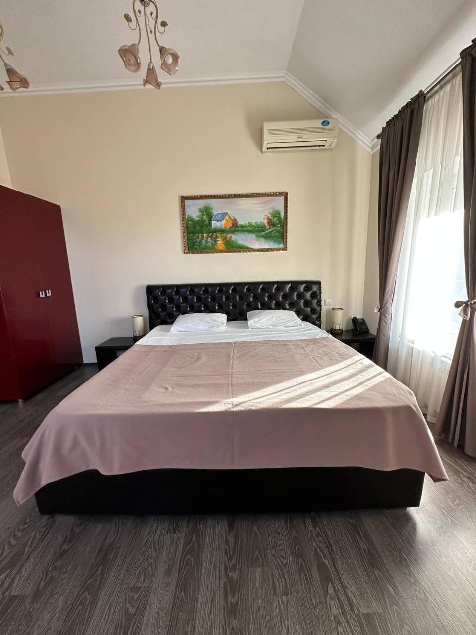 Star Rent Hotel 키시나우 객실 사진
